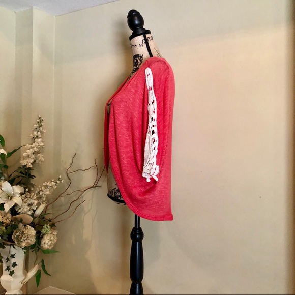 ~OnTwelfth~ pink cardigan with lace on sleeves. - Picture 3 of 5